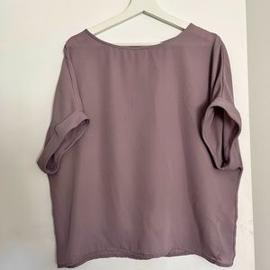 Loose fitting Dynamite mauve/purple top